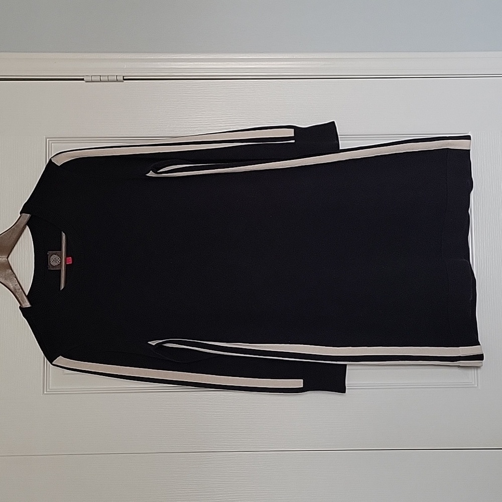 Vince Camuto Navy Fitted Knit Sweater Dress w White Double Racing Side Stripes